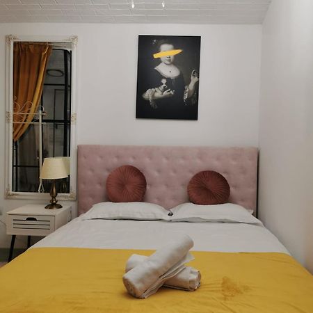 Aramis Boutique In Old Town Center Daire Braşov Dış mekan fotoğraf